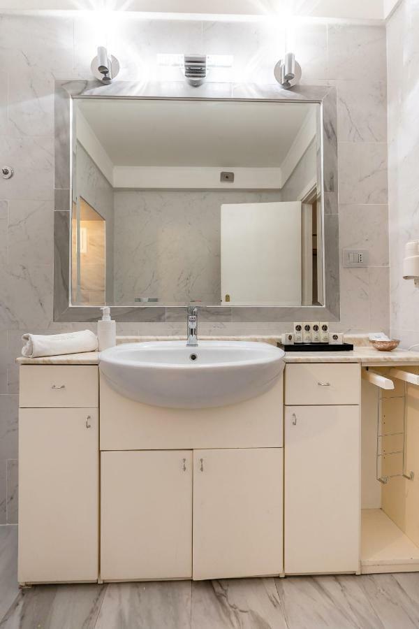 P-suite Plaza Roma